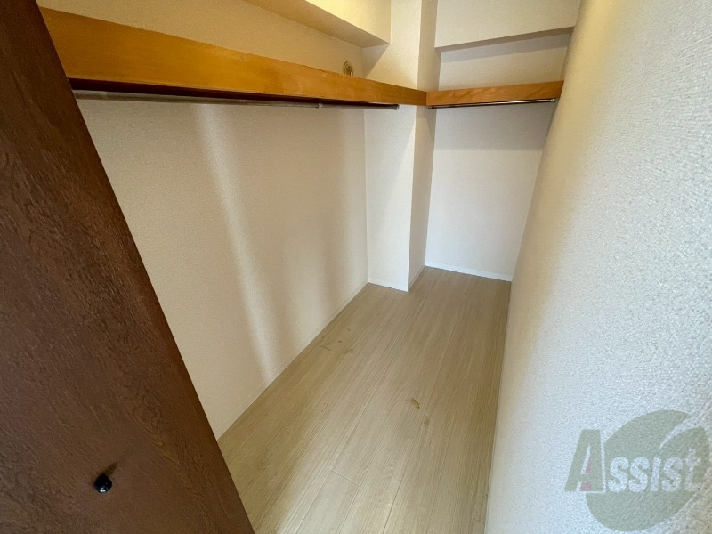 収納　収納もバッチリあるのでお部屋が片付きますよ！