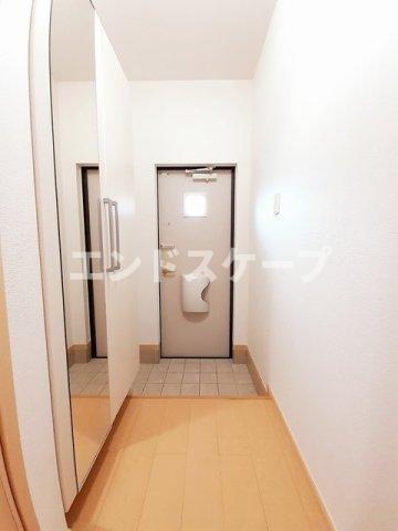 玄関　高崎、前橋のお部屋探しはエンドスケープまで！お客様の理想お聞