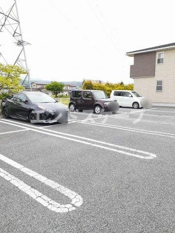 駐車場　高崎、前橋のお部屋探しはエンドスケープまで！お客様の理想お聞