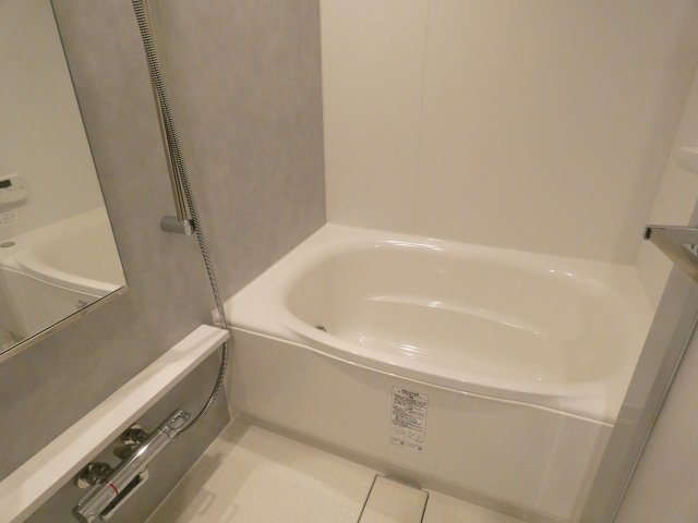 バス・シャワールーム　バス※別部屋参考写真
