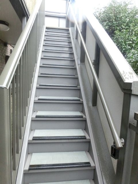 エントランス　★お問い合わせはタウンハウジングまで★
