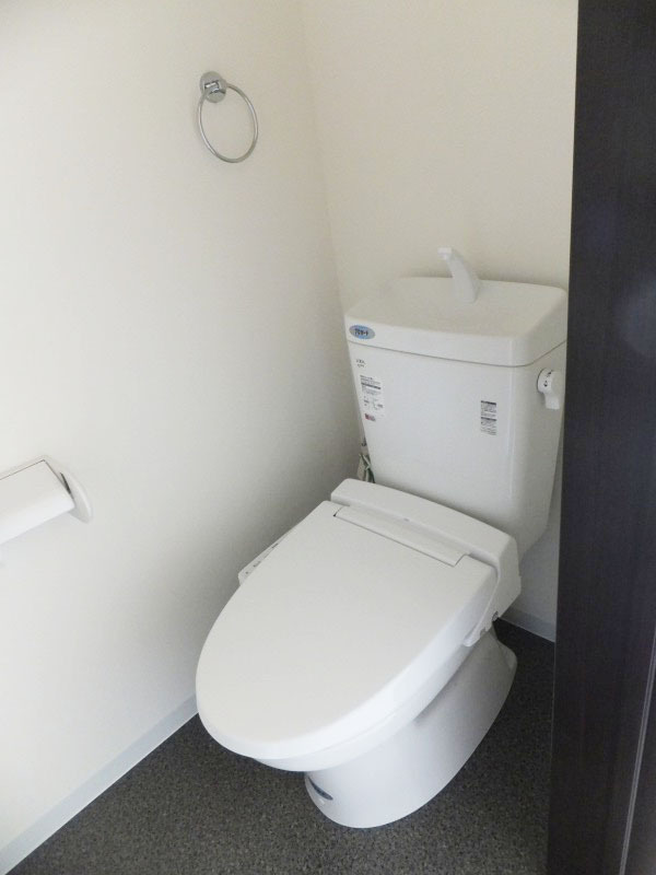 トイレ　トイレ温水洗浄便座