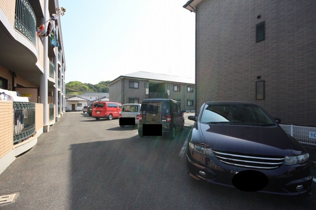 駐車場　☆1台無料☆