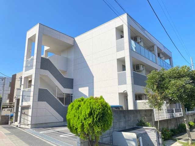 建物外観　日野駅徒歩9分のオートロック完備の綺麗なアパート♪