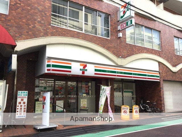 コンビニ　セブン－イレブン新宿曙橋通り店（コンビニ）まで382m