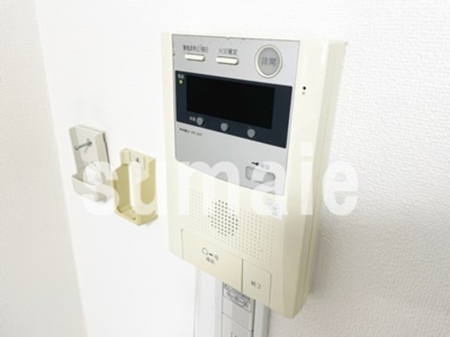 セキュリティ　モニター付きインターホンです。