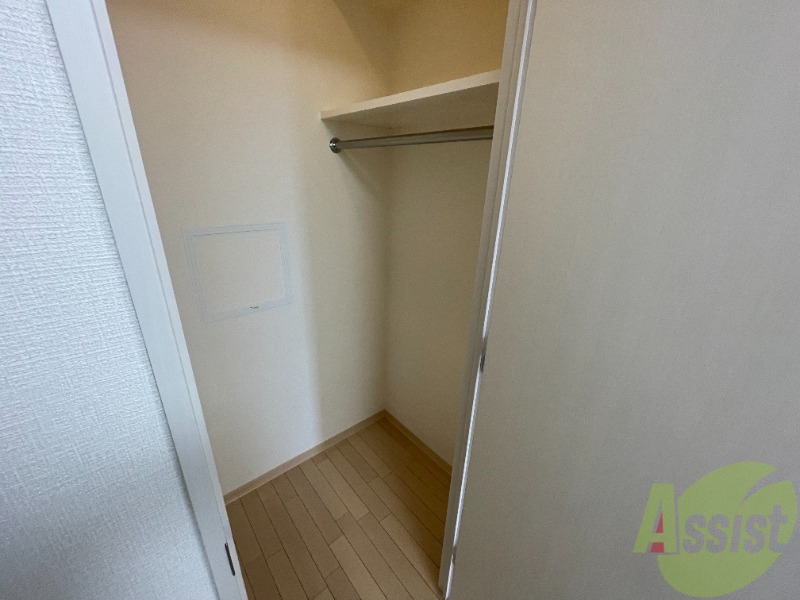 収納　収納は中が重要なのになぜ中を撮らないんだ、、