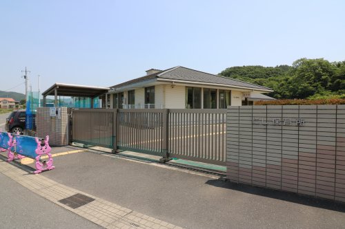 幼稚園・保育園　足利市にし保育所（幼稚園・保育園）まで562m