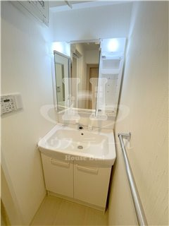 洗面設備　別号室参考写真です(反転タイプ)