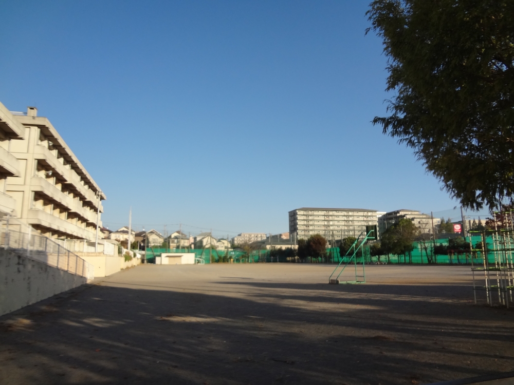 小学校　千葉市立土気南小学校（小学校）まで283m