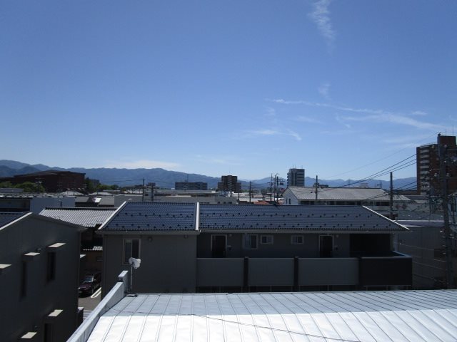 眺望　画像は402号室です（参考）