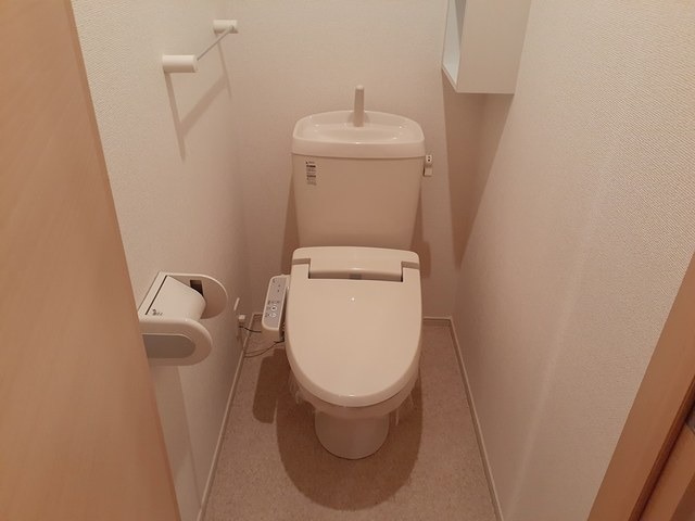 トイレ　図面と現状に相違がある場合には現状を優先