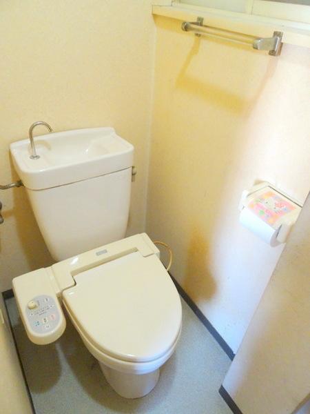 トイレ　ウォシュレット機能付き★