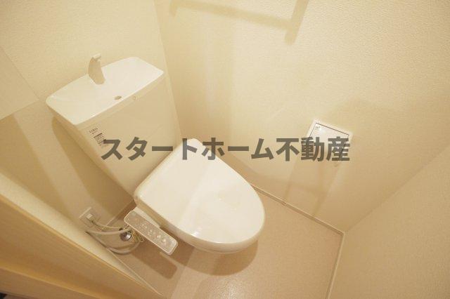 トイレ　落ち着いたトイレです