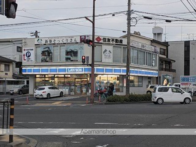 コンビニ　ローソン（コンビニ）まで591m
