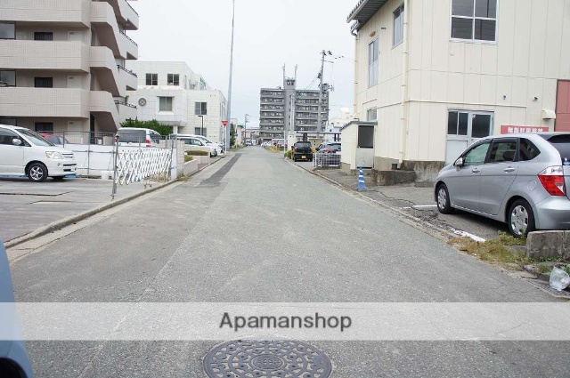 その他　前面道路（その他）まで0m