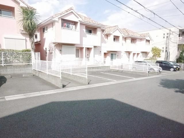 駐車場　★敷地内駐車場はこちら★