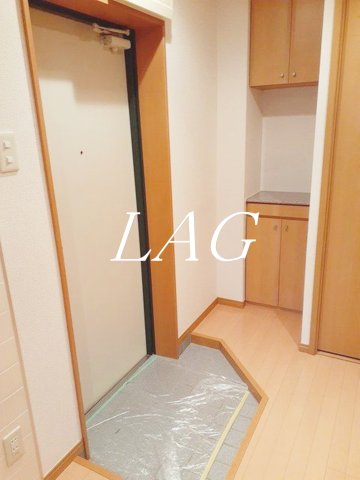 玄関　玄関です。