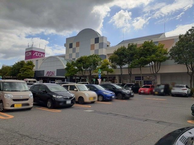 ショッピングセンター　イオン新潟東店（ショッピングセンター）まで700m