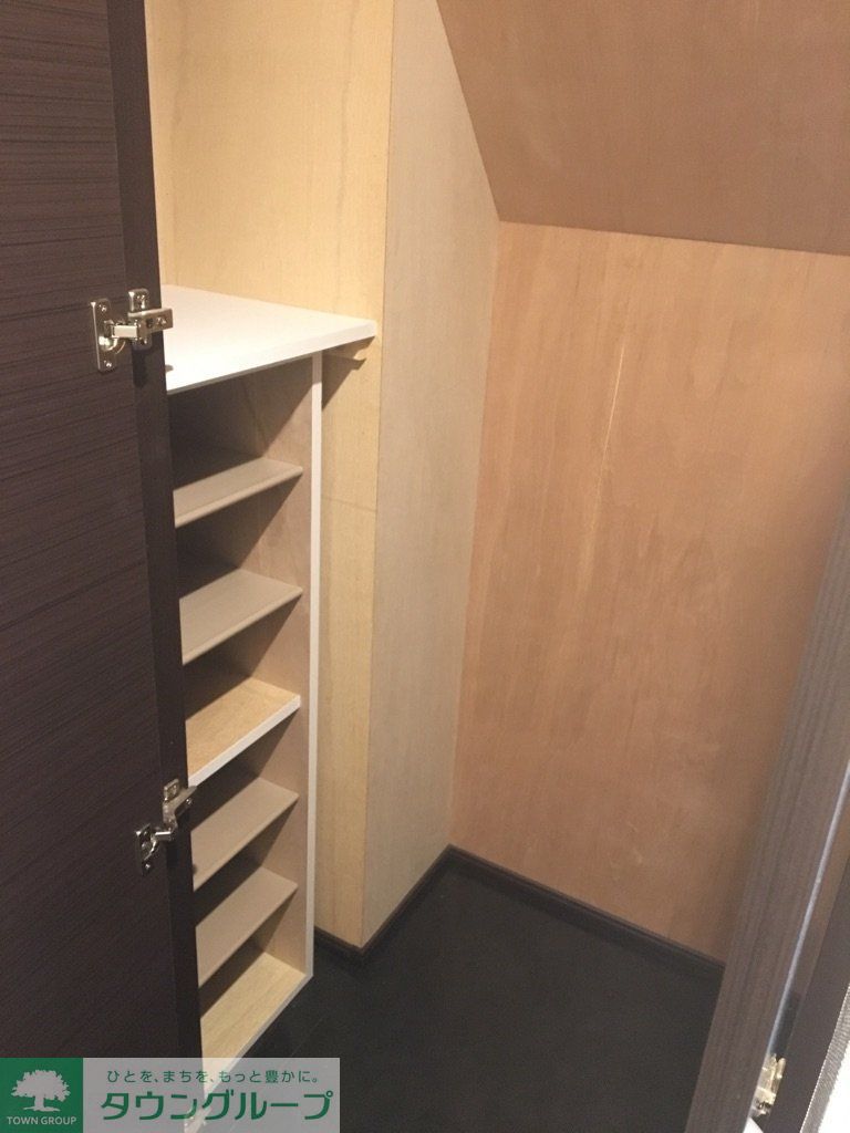 収納　玄関にある収納スペース