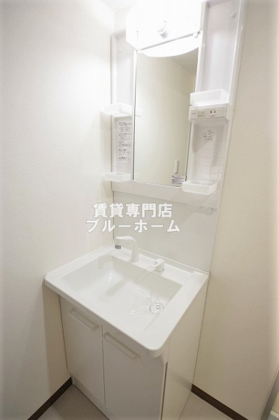 洗面設備　快適な独立洗面！