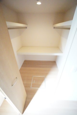 収納　※同物件・反転タイプの写真です。