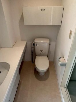 トイレ　ゆったりとした空間のトイレです