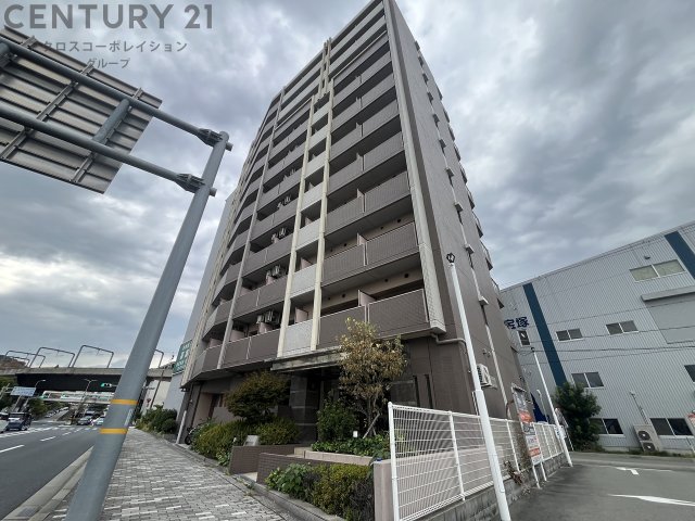 建物外観　オートロック付きで安心！宅配BOX付きで便利！