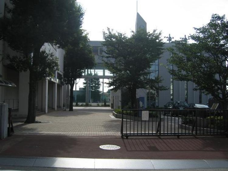 高校・高専　私立世田谷学園高校（高校・高専）まで748m
