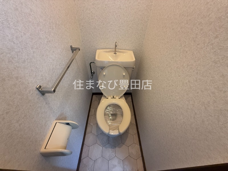 トイレ　同型タイプ