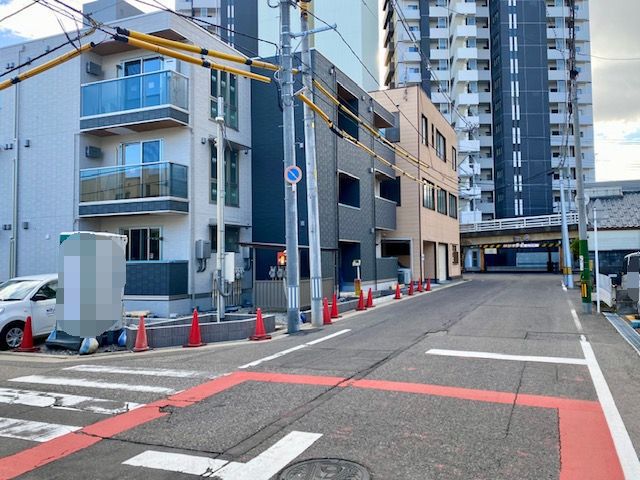その他　側面道路（その他）まで0m