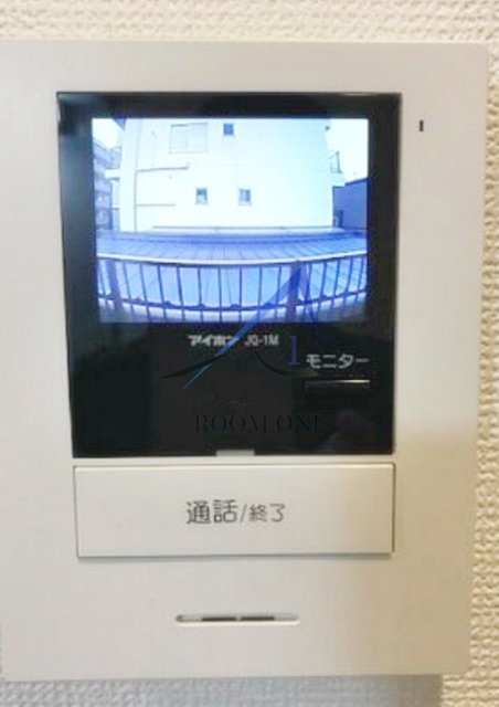 セキュリティ　モニター付きインターホンです。