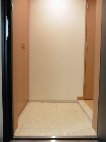 玄関　玄関※別部屋参考写真