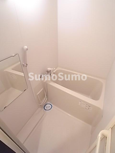 バス・シャワールーム　日々の疲れを癒すお風呂付です