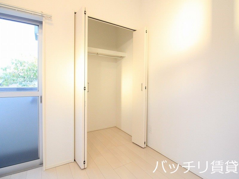 収納　同型タイプの為、現状を優先致します。