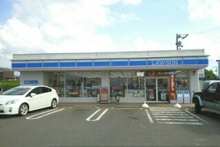 コンビニ　ローソン高松三谷店さん（コンビニ）まで550m