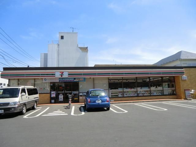 コンビニ　セブンイレブン南流山４丁目店（コンビニ）まで74m