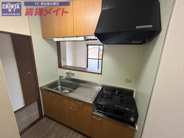 キッチン　同型参考写真