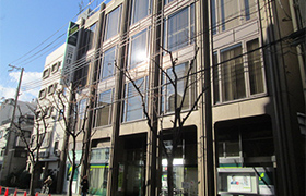 銀行　三井住友銀行 御影支店（銀行）まで201m