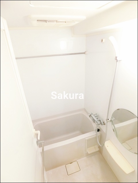 バス・シャワールーム　日々の疲れを癒すお風呂です♪