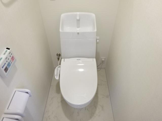 トイレ　シャワー付トイレ