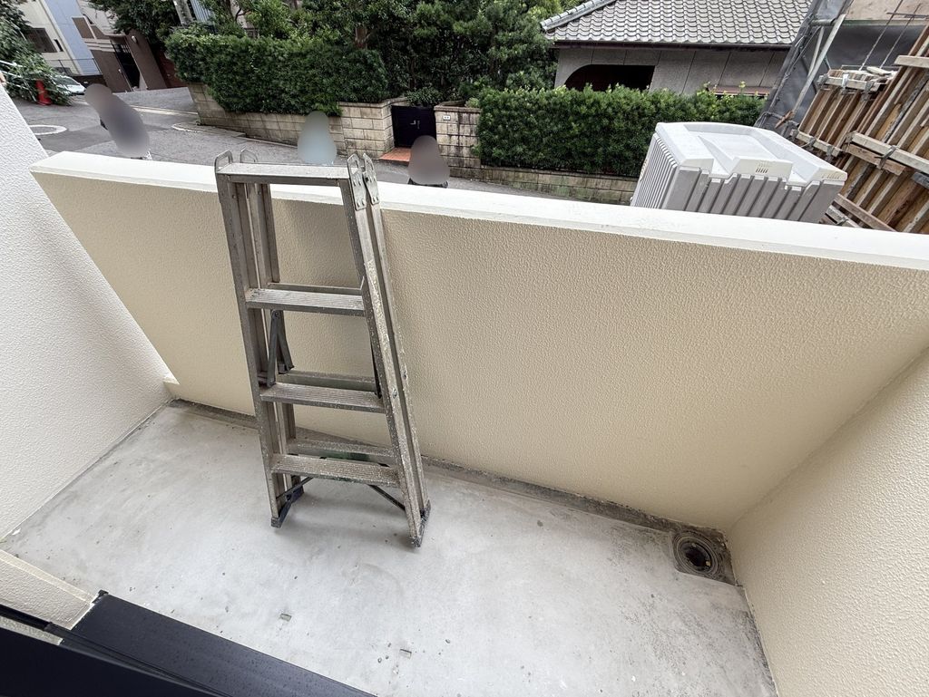 バルコニー　※建築中別フロアの写真のため実際と異なる場合がございます