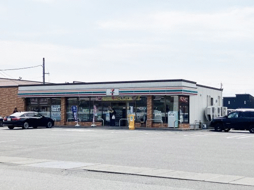 コンビニ　セブンイレブン富山本郷町店（コンビニ）まで270m
