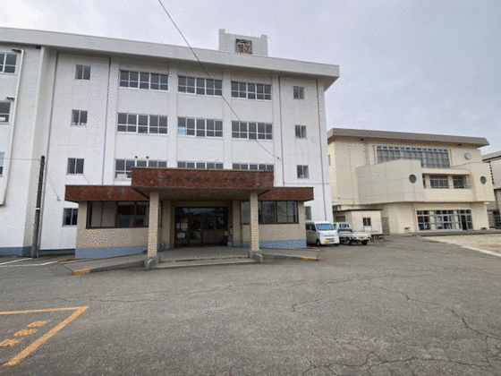 中学校　富山市立堀川中学校（中学校）まで1600m