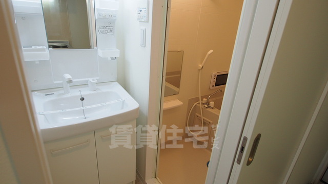 洗面設備　同シリーズ参考写真