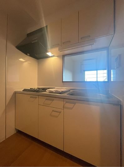 キッチン　※別部屋参考写真