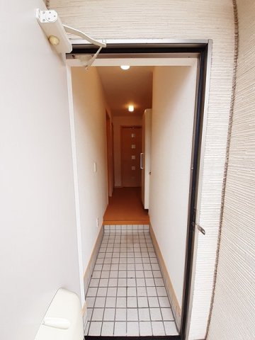 玄関　落ち着いた玄関です