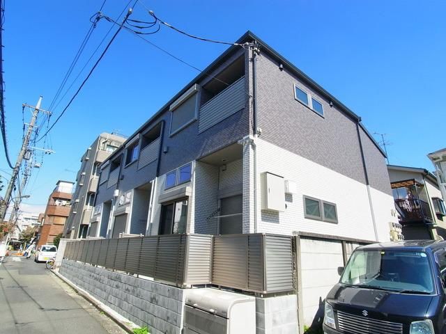 建物外観　♪ツートンカラーの素敵な外観！♪