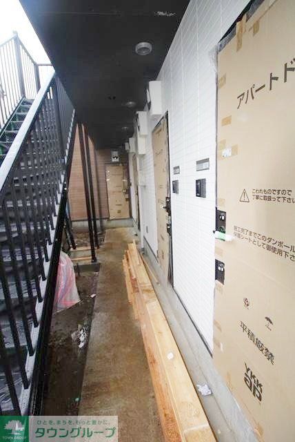 エントランス　駐車場