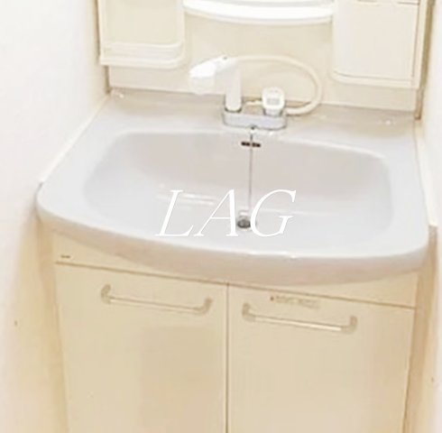 洗面設備　洗面台です。（同仕様です。）